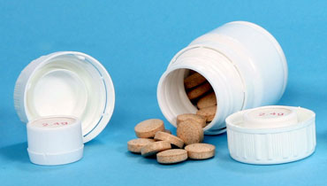 plasticprogress containers for moisture sensitive capsules and tablets 370